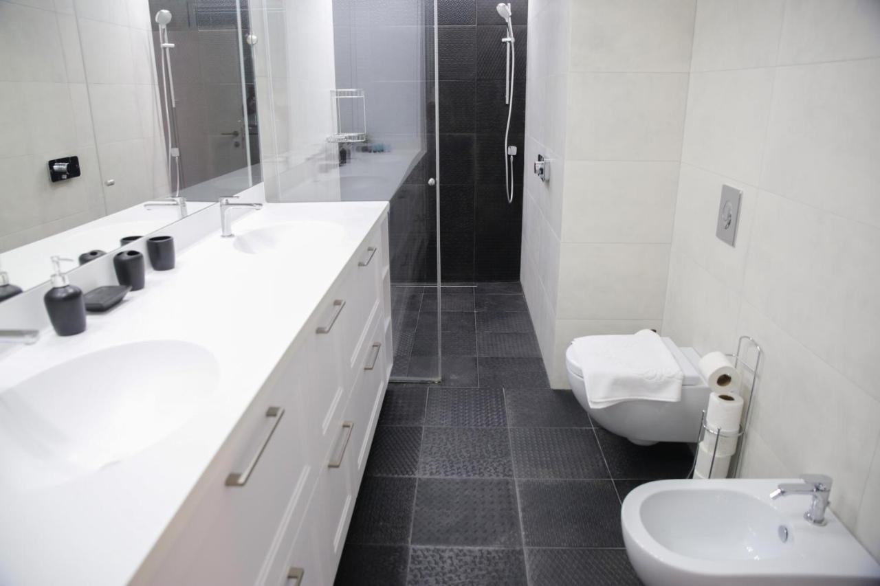 Apartamento Yalarent Midtown Towers Tlv Tel Aviv Exterior foto