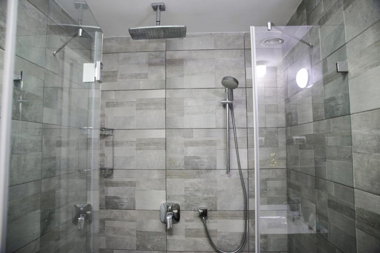 Apartamento Yalarent Midtown Towers Tlv Tel Aviv Exterior foto