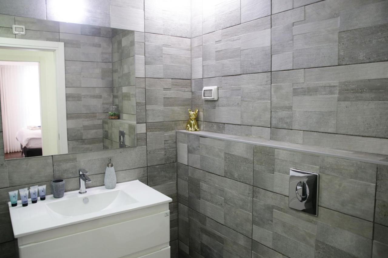 Apartamento Yalarent Midtown Towers Tlv Tel Aviv Exterior foto